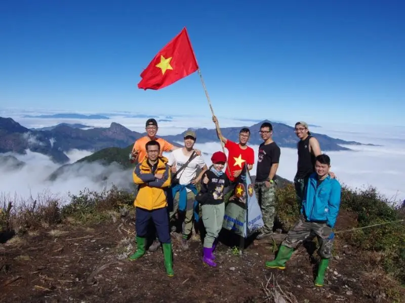 Du lịch Fansipan tự t&uacute;c - B&iacute; k&iacute;p chinh phục n&oacute;c nh&agrave; Đ&ocirc;ng Dương 22