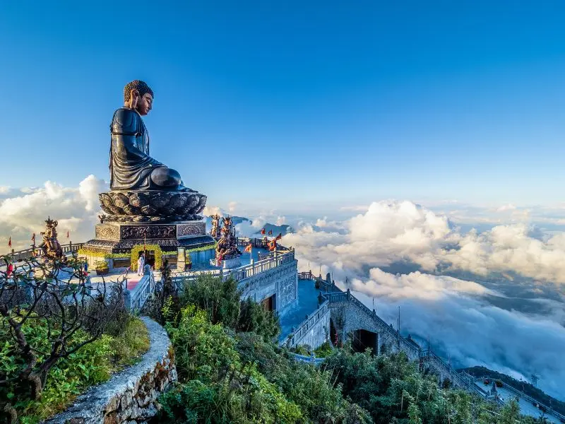 Du lịch Fansipan tự t&uacute;c - B&iacute; k&iacute;p chinh phục n&oacute;c nh&agrave; Đ&ocirc;ng Dương 15