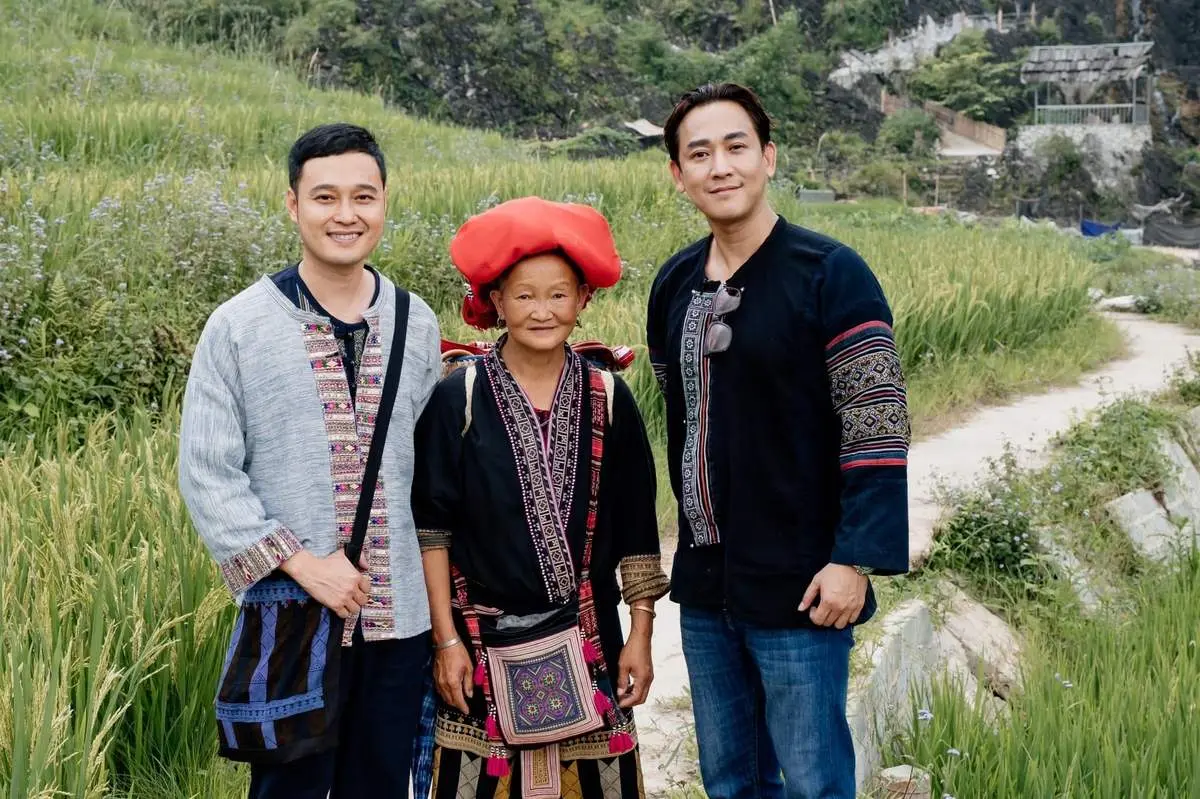 Kh&aacute;m ph&aacute; Sapa - H&agrave;nh tr&igrave;nh du h&iacute; của hai ch&agrave;ng so&aacute;i ca Quang Vinh v&agrave; Hứa Vĩ Văn 10