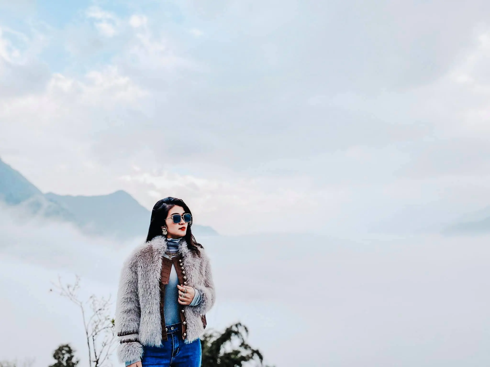 Một m&igrave;nh kh&aacute;m ph&aacute; trọn Sapa c&ugrave;ng mỹ nữ H&agrave; Nội Nguyễn Pink 7