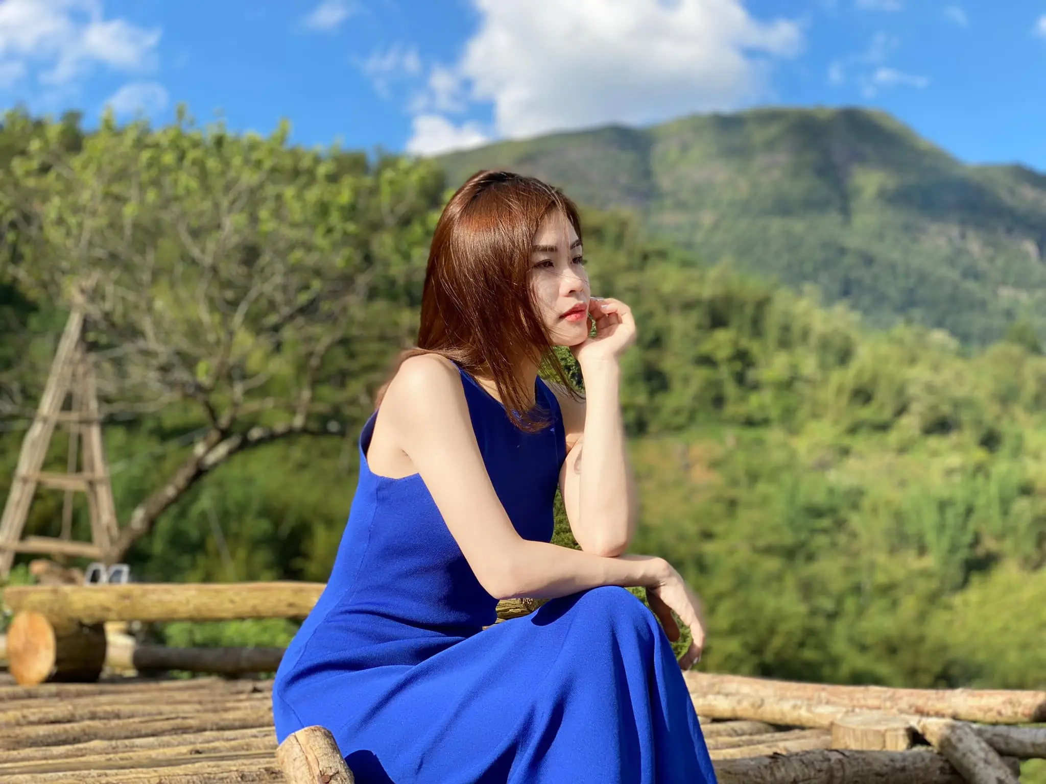 Nhanh tay săn cảnh Sapa tại Hầu Th&agrave;o với vẻ đẹp hoang sơ kh&ocirc;ng g&oacute;c chết c&ugrave;ng bạn Đặng Thuỳ Linh 5