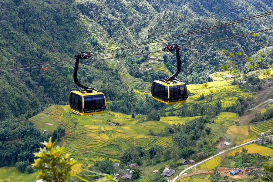 Vi vu kh&aacute;m ph&aacute; Sapa tr&aacute;nh c&aacute;i n&oacute;ng những ng&agrave;y cuối hạ 5