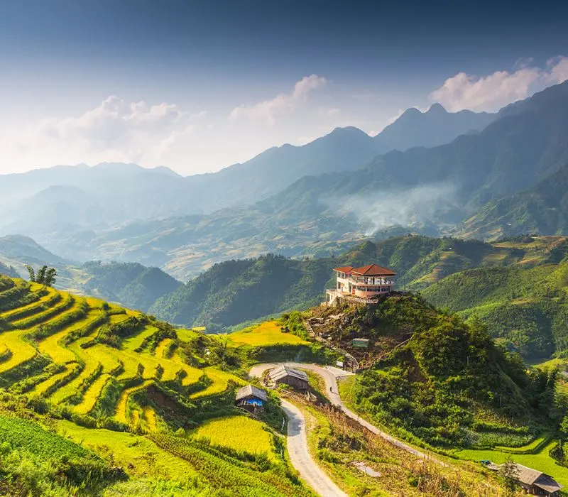 Kiệt tác ruộng bậc thang Sapa giữa miền núi cao Tây Bắc