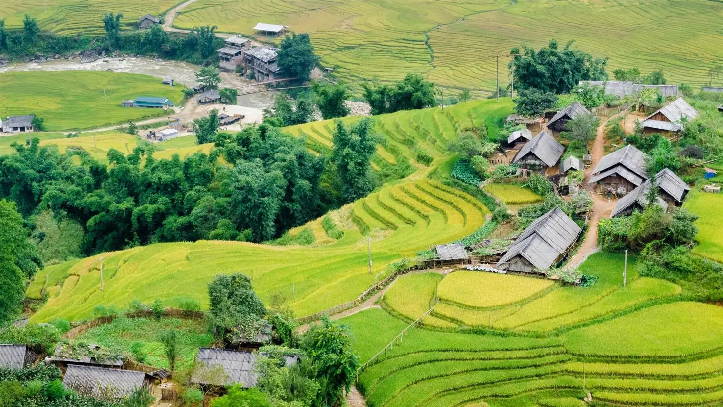 Lịch tr&igrave;nh kh&aacute;m ph&aacute; Sapa 2N1Đ - Đường l&ecirc;n Thị trấn trong m&acirc;y hấp dẫn, cực chi tiết 2