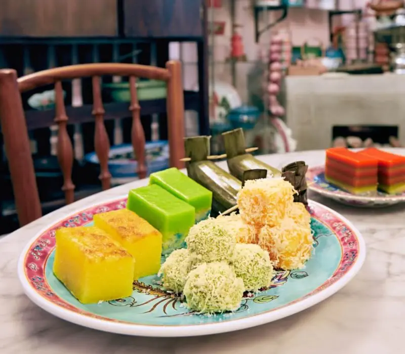Joo Chiat Singapore, phố di sản đa sắc m&agrave;u của người Peranakan 10