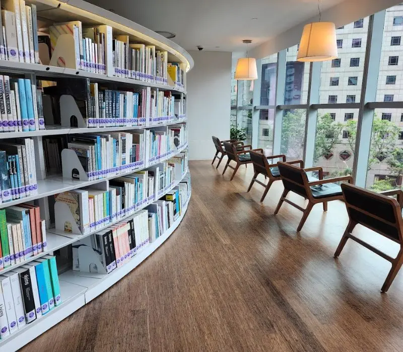 Library@Orchard, nơi kết nối tri thức v&agrave; s&aacute;ng tạo tại Singapore 8