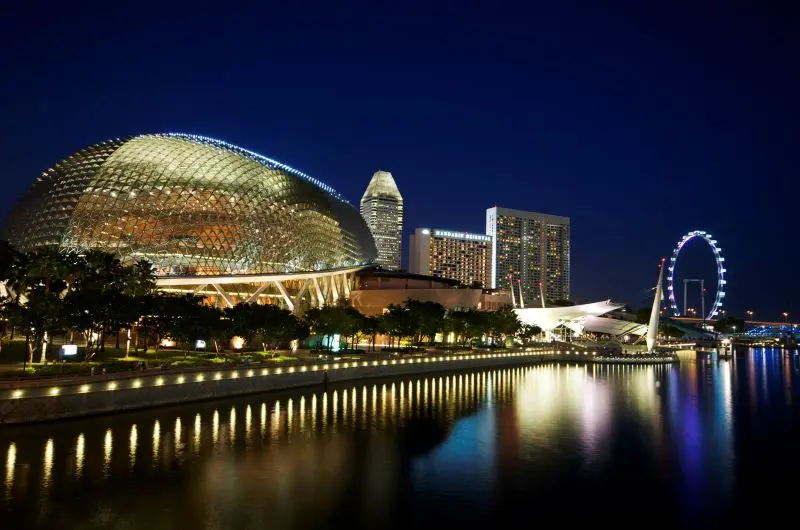 Nh&agrave; h&aacute;t Esplanade, tạo t&aacute;c ho&agrave;n hảo b&ecirc;n bờ vịnh Marina 2