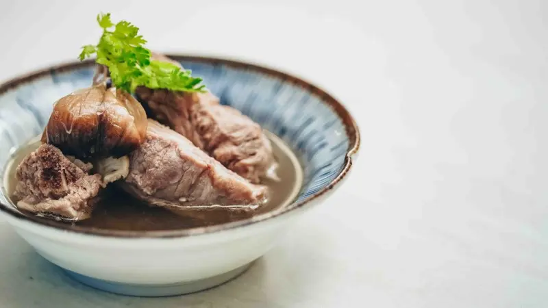 Bak Kut Teh, m&oacute;n ăn thanh tao của ẩm thực Singapore 4