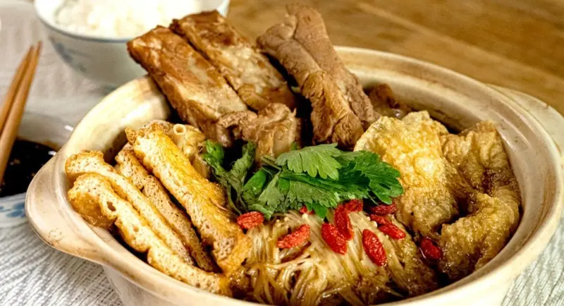 Bak Kut Teh, m&oacute;n ăn thanh tao của ẩm thực Singapore 3