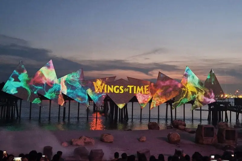 Wings of Time, khi c&acirc;u chuyện được kể bằng &acirc;m thanh &aacute;nh s&aacute;ng 5