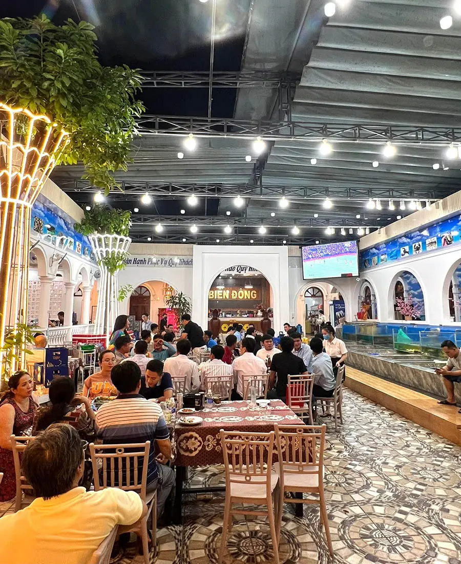 Nh&agrave; H&agrave;ng Hải Sản Biển Đ&ocirc;ng S&oacute;c Trăng v&agrave; hương vị nức l&ograve;ng thực kh&aacute;ch 2
