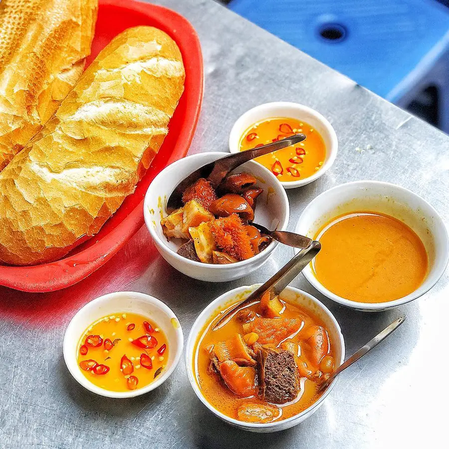 Ph&aacute; lấu S&oacute;c Trăng, m&oacute;n ăn đường phố si&ecirc;u hấp dẫn cho những ng&agrave;y mưa 3