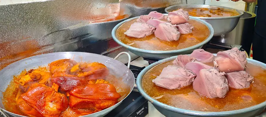 Ph&aacute; lấu S&oacute;c Trăng, m&oacute;n ăn đường phố si&ecirc;u hấp dẫn cho những ng&agrave;y mưa 5