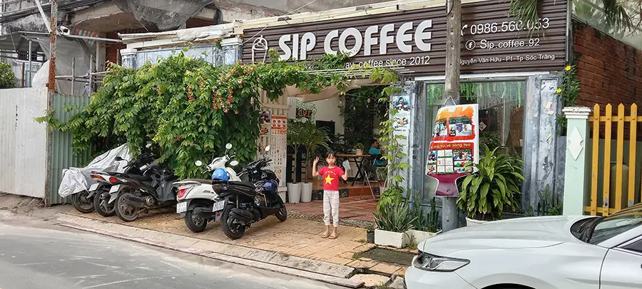 Sip Coffee, quán cà phê thơ mộng giữa lòng thành phố 2