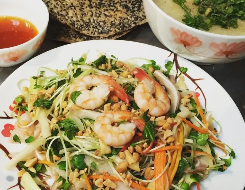 Hương vị Dưa bồn bồn Sóc Trăng giữa ngày mưa nặng hạt