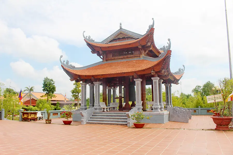 Chuyến review Thiền viện Trúc Lâm Sóc Trăng ấn tượng cùng Quốc Anh