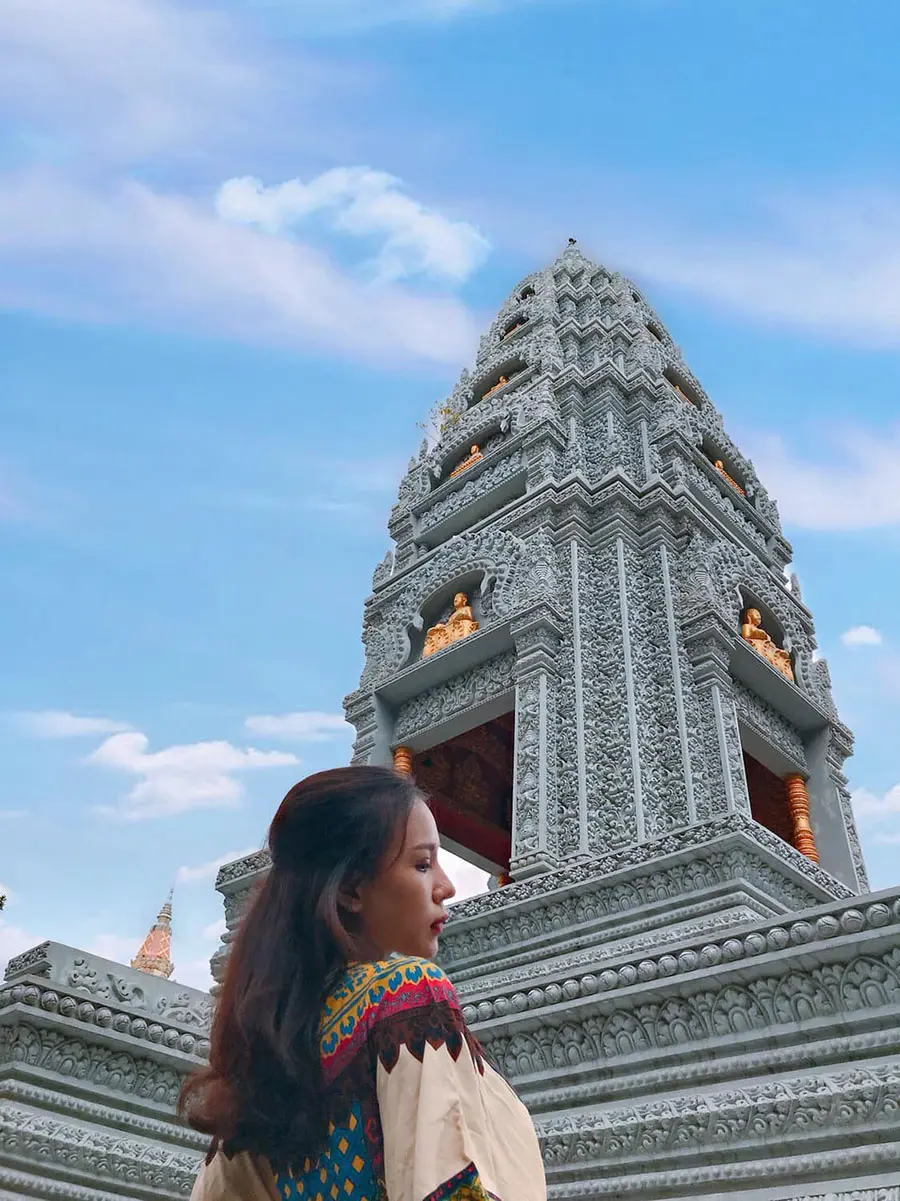 H&agrave;nh tr&igrave;nh review ch&ugrave;a S&oacute;c Trăng của c&ocirc; n&agrave;ng Mỹ Nh&acirc;n 2