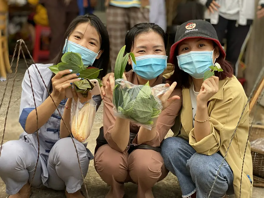 Chợ lá Tây Ninh và phong cách mua bán vô cùng độc đáo