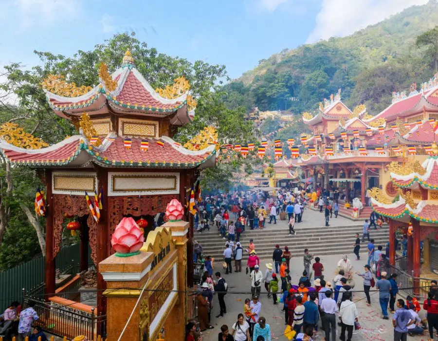 C&aacute;p treo n&uacute;i B&agrave; Đen v&agrave; những trải nghiệm đ&aacute;ng nhớ d&agrave;nh cho bạn 4