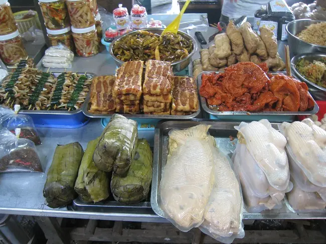 Chợ Long Hoa T&acirc;y Ninh, nơi giao thương sầm uất đậm văn h&oacute;a 5