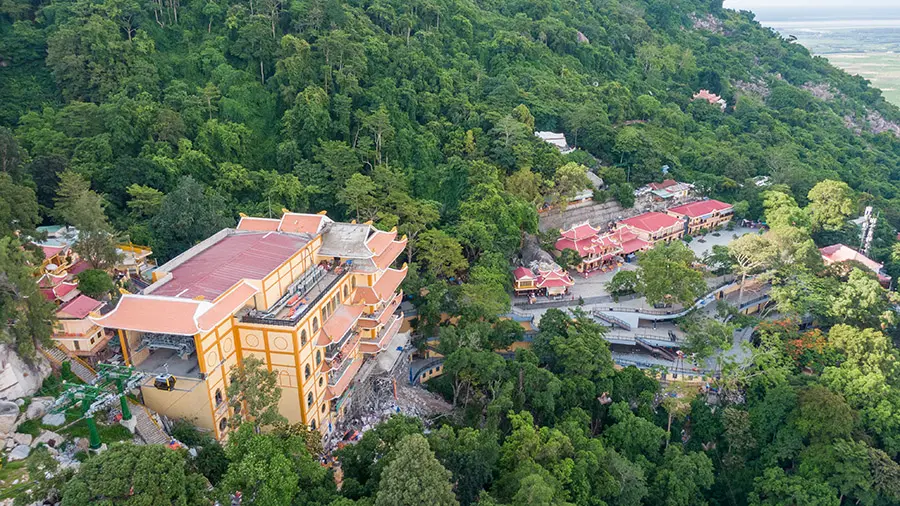 Gh&eacute; Sun World Ba Den Mountain vui chơi qu&ecirc;n lối về 6