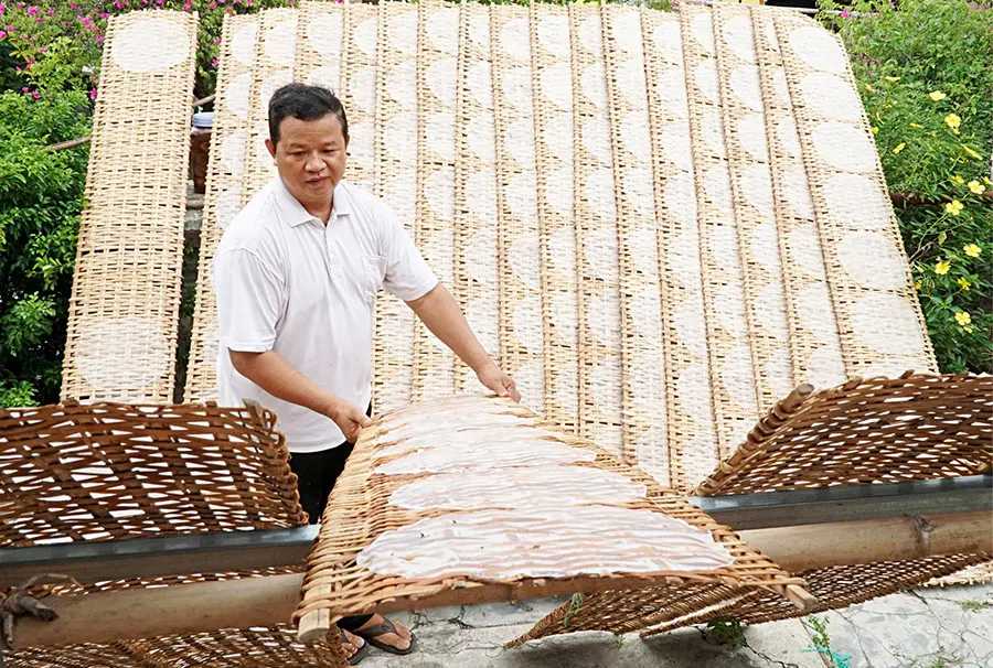 L&agrave;ng nghề b&aacute;nh tr&aacute;ng Trảng B&agrave;ng, n&eacute;t đẹp truyền thống của người d&acirc;n Nam Bộ 6