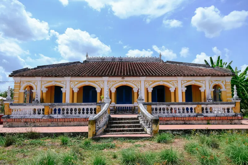 Nh&agrave; cổ Thanh Ph&uacute; Long: Vi&ecirc;n ngọc cổ k&iacute;nh giữa l&ograve;ng Long An 2