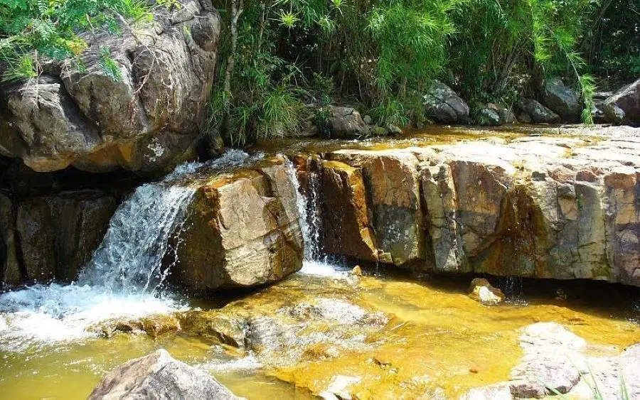 Suối Tr&uacute;c T&acirc;y Ninh, địa điểm du lịch tự nhi&ecirc;n mới mẻ thu h&uacute;t giới trẻ 4