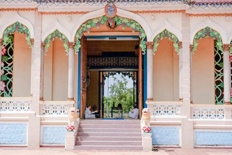 T&ograve;a Th&aacute;nh T&acirc;y Ninh v&agrave; kh&ocirc;ng gian t&iacute;n ngưỡng độc đ&aacute;o của đạo Cao Đ&agrave;i 14