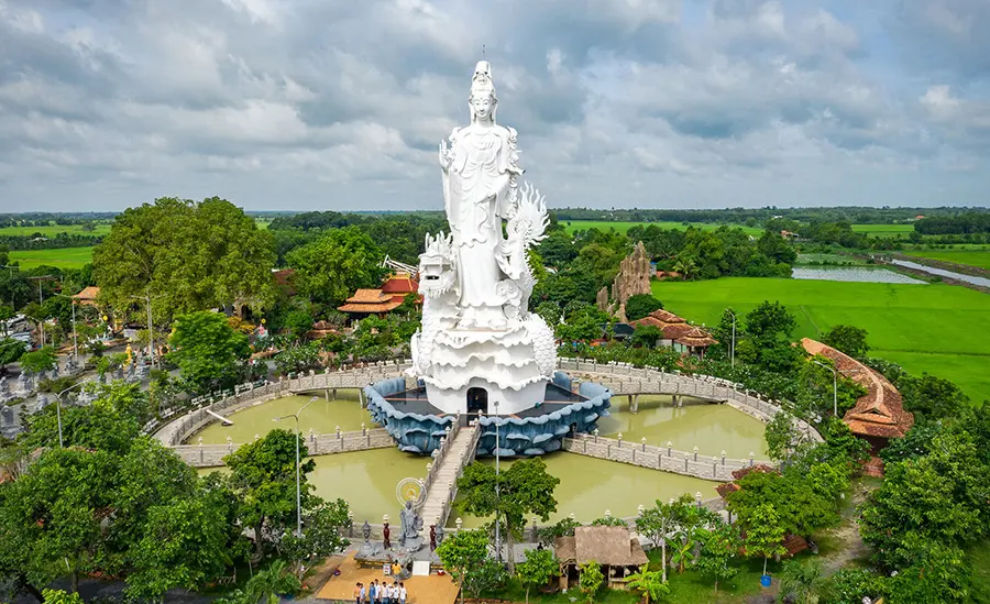 Top địa điểm du lịch t&acirc;m linh ở T&acirc;y Ninh đặc sắc nhất 8