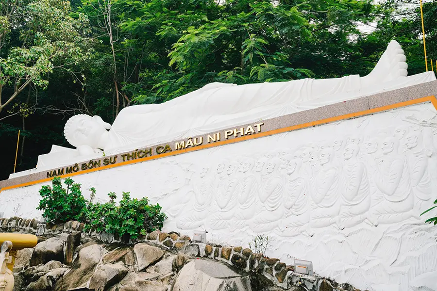 Top địa điểm du lịch t&acirc;m linh ở T&acirc;y Ninh đặc sắc nhất 10