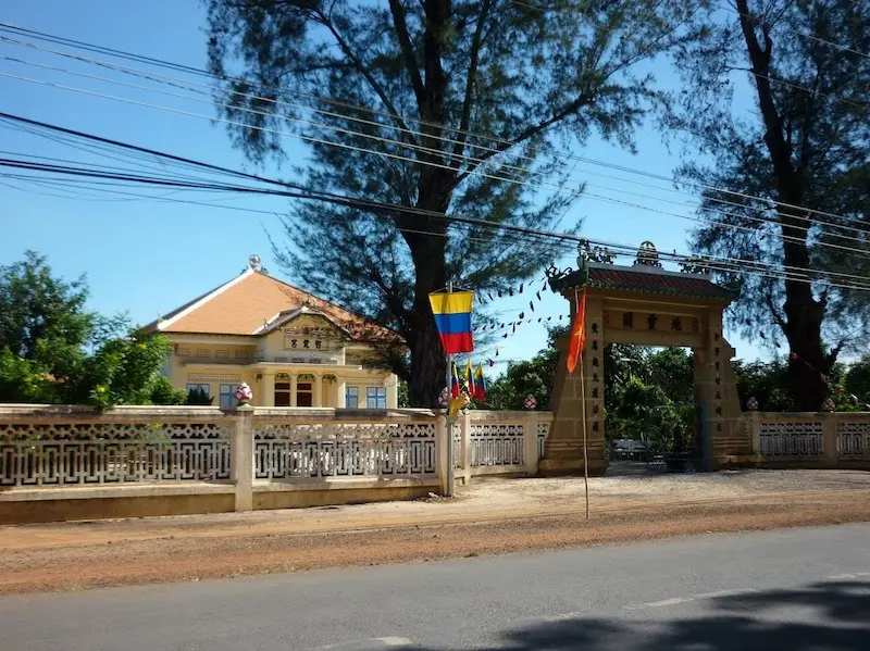 Tr&iacute; Gi&aacute;c Cung, điểm du lịch t&acirc;m linh nổi tiếng tại T&acirc;y Ninh 5