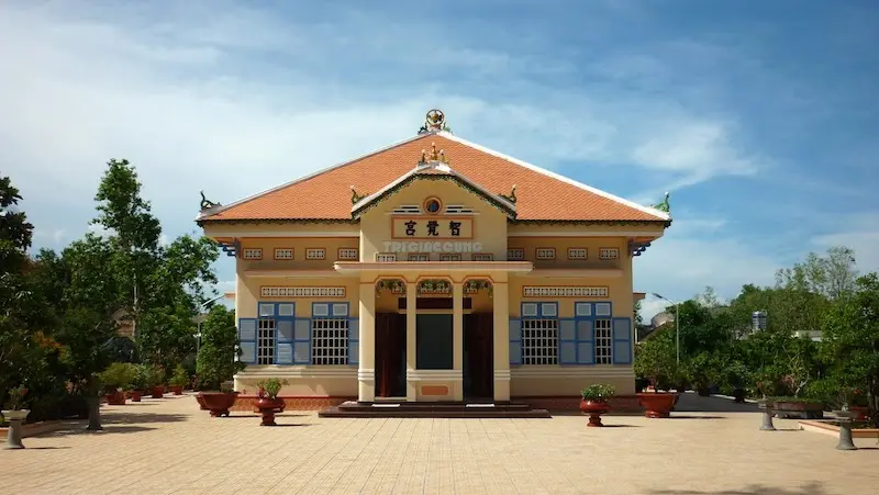 Tr&iacute; Gi&aacute;c Cung, điểm du lịch t&acirc;m linh nổi tiếng tại T&acirc;y Ninh 4