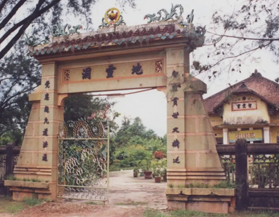 Tr&iacute; Gi&aacute;c Cung, điểm du lịch t&acirc;m linh nổi tiếng tại T&acirc;y Ninh 2