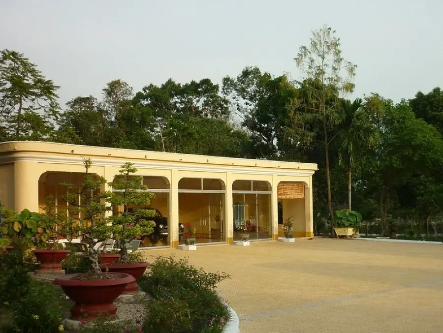 Tr&iacute; Huệ Cung với kiến tr&uacute;c h&igrave;nh lập phương d&agrave;nh cho t&iacute;n đồ đạo Cao Đ&agrave;i 5