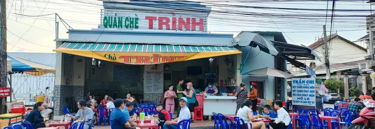 Quán chè bà Trình vang danh nhất nhì tại chợ đêm Tây Ninh