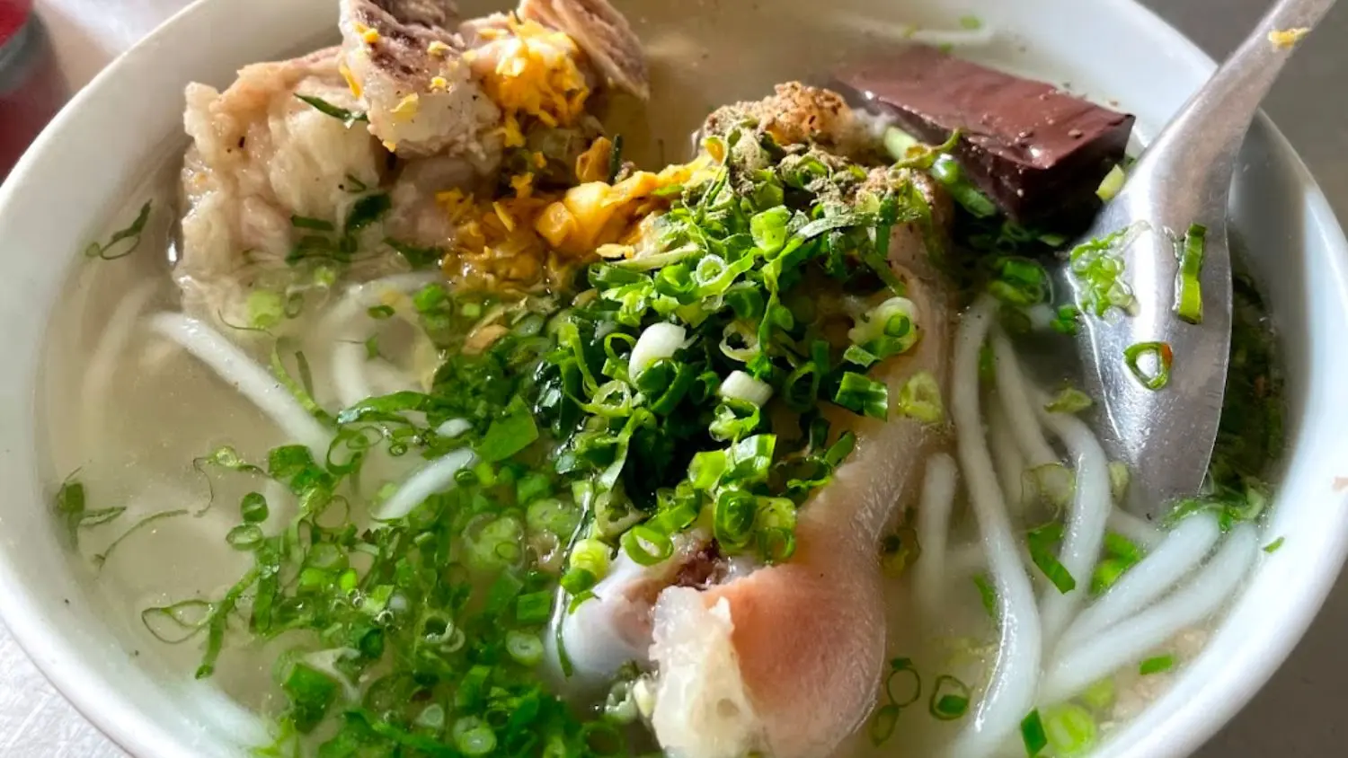 Bánh canh Trảng Bàng Út Huệ thơm ngon đốn gục trái tim tín đồ ăn uống