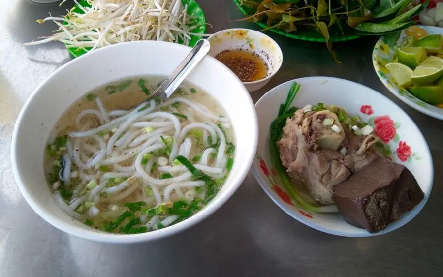 7 qu&aacute;n b&aacute;nh canh Trảng B&agrave;ng ở T&acirc;y Ninh ngon c&oacute; tiếng 5