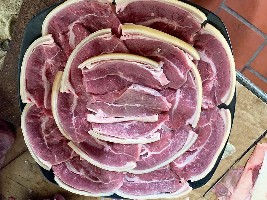 Bò Tơ Út Mây và những món ăn khiến bạn quên lối về 3