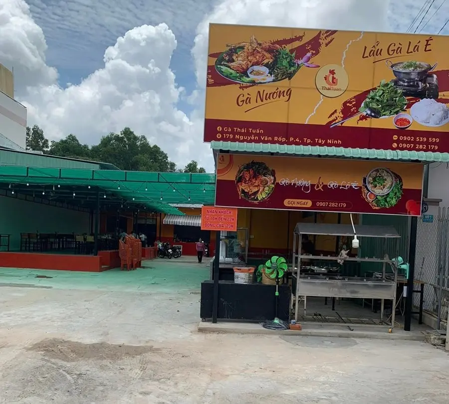 Càn quét gà Thái Tuấn, thiên đường của những món ngon từ gà 2