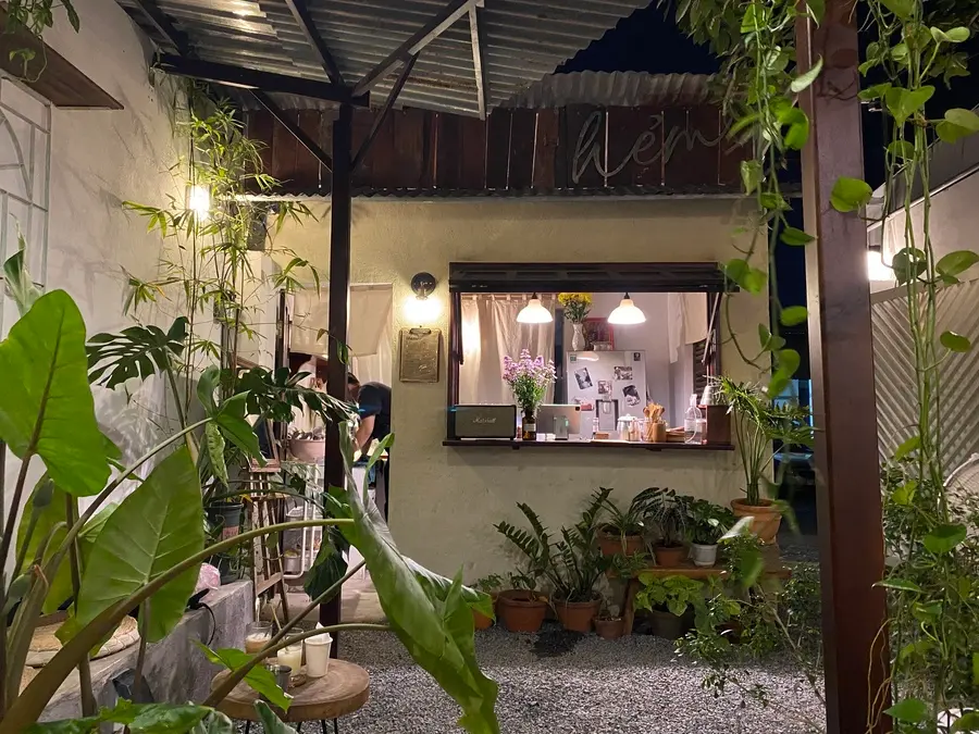 Kh&aacute;m ph&aacute; Hẻm Coffee cực chill giữa l&ograve;ng th&agrave;nh phố T&acirc;y Ninh 2