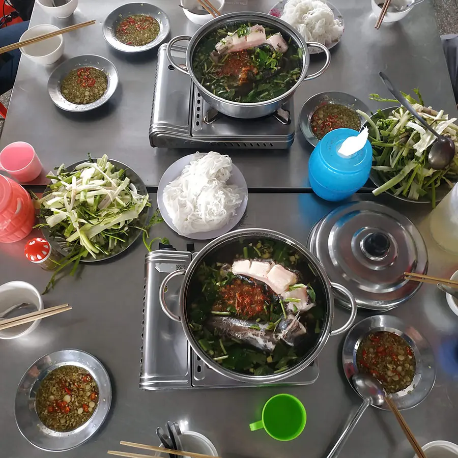 Khám phá quán lẩu cá Tây Ninh không tên với hương vị thơm ngon khó quên 5