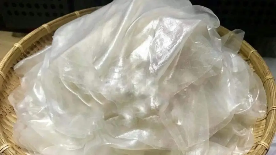 Mách bạn 14 quán bánh tráng phơi sương được giới trẻ săn đón 5
