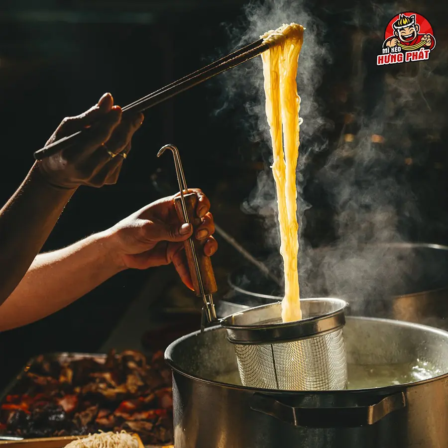 Mì Kéo Hưng Phát, thưởng thức ẩm thực chuẩn vị Hoa tại Tây Ninh 5