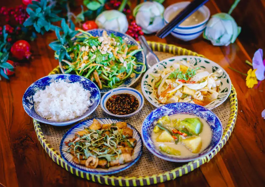 M&oacute;n chay T&acirc;y Ninh, n&eacute;t văn ho&aacute; ẩm thực đặc sắc của v&ugrave;ng đất th&aacute;nh 3