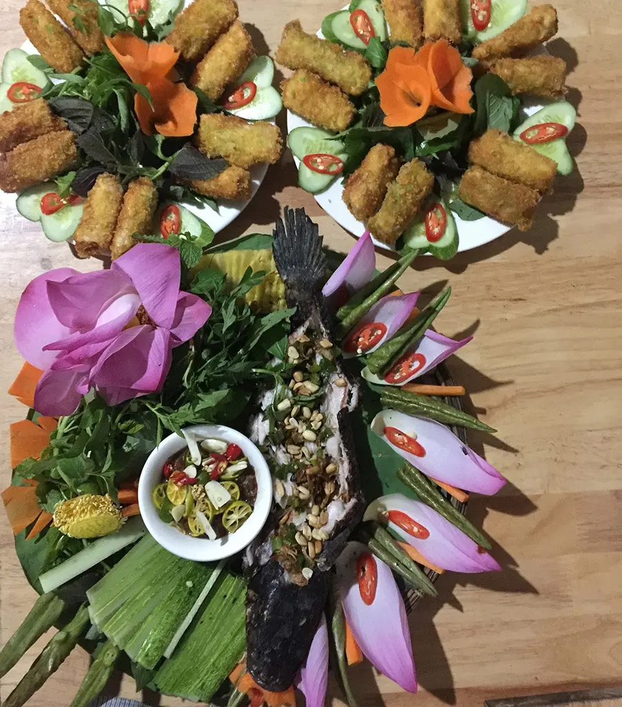 Qu&aacute;n ăn Ao C&aacute; T&acirc;y Ninh, độc đ&aacute;o l&agrave;ng nổi ẩm thực v&ugrave;ng Nam Bộ 9