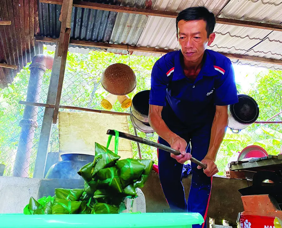 Thưởng thức B&aacute;nh &uacute; l&aacute; tre T&acirc;y Ninh với hương vị đậm chất Nam Bộ 6