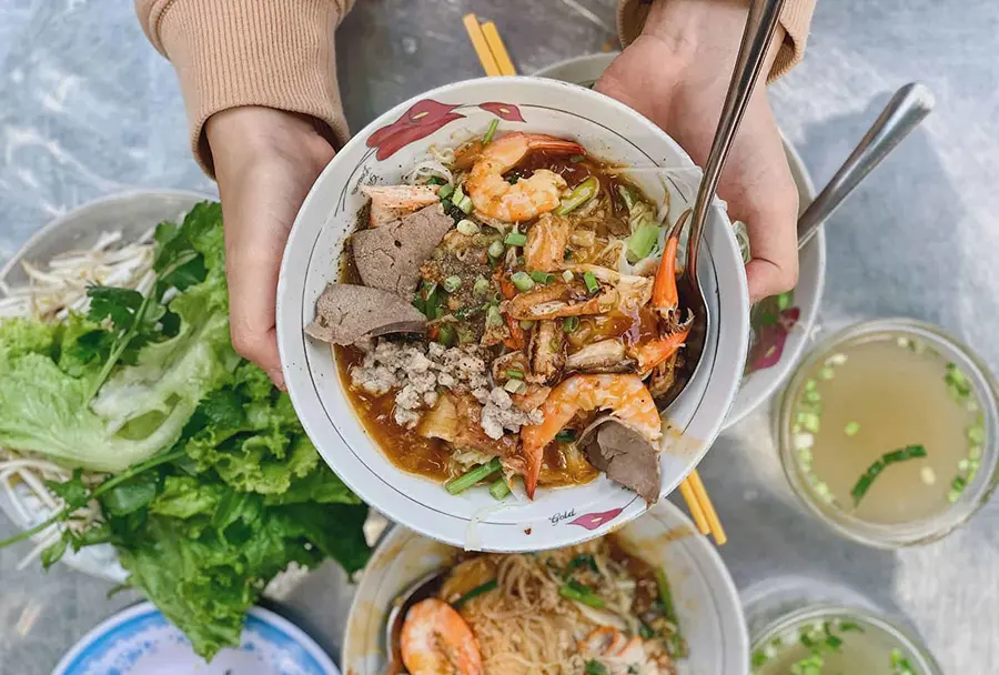 Thưởng thức hủ tiếu T&acirc;y Ninh, m&oacute;n ăn b&igrave;nh dị g&acirc;y thương nhớ 8