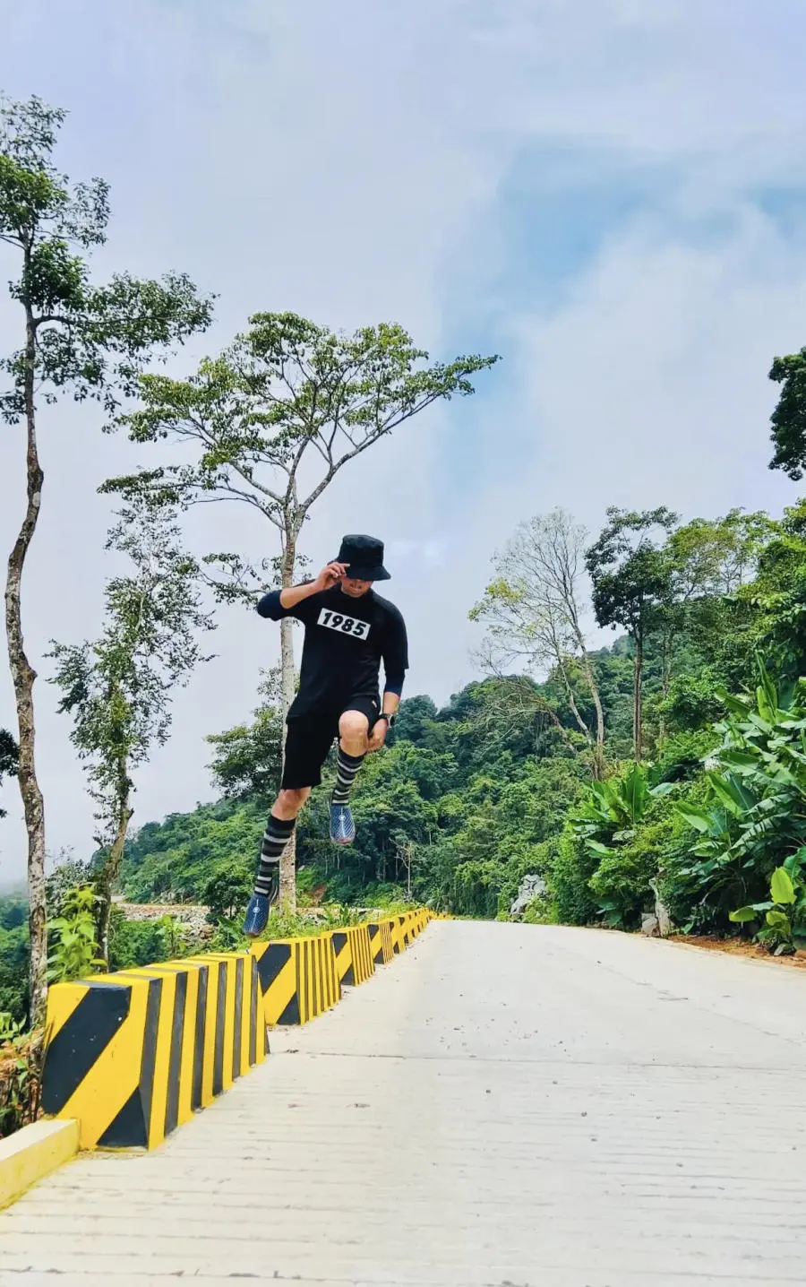 Chinh phục Ma Thi&ecirc;n L&atilde;nh v&agrave; N&uacute;i B&agrave; Đen T&acirc;y Ninh đầy kh&oacute; nhằn 2