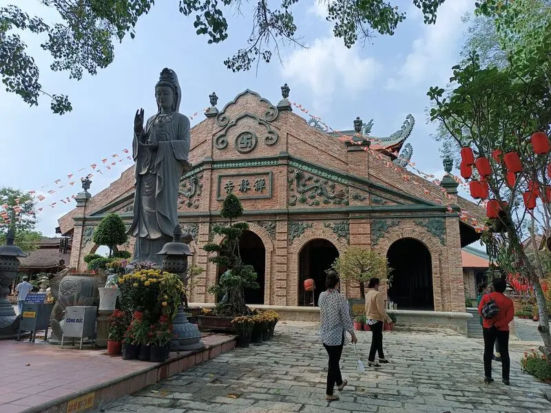 Chùa Gò Kén Tây Ninh: Biểu tượng linh thiêng xứ Hòa Thành 5